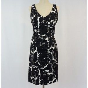 Express Women's Bodycon Ruched Dress Size 12 Black white Vneck Open Back Stretch